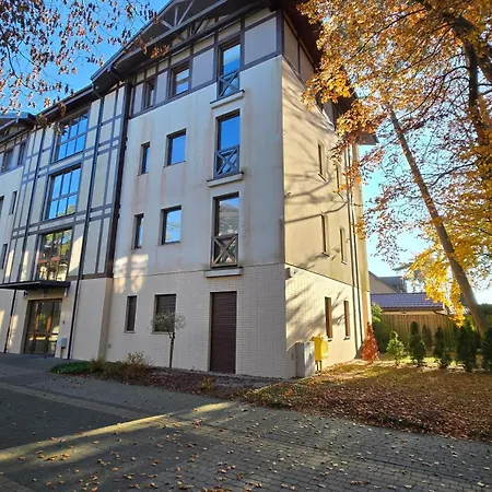 Park W Mielnie דירה